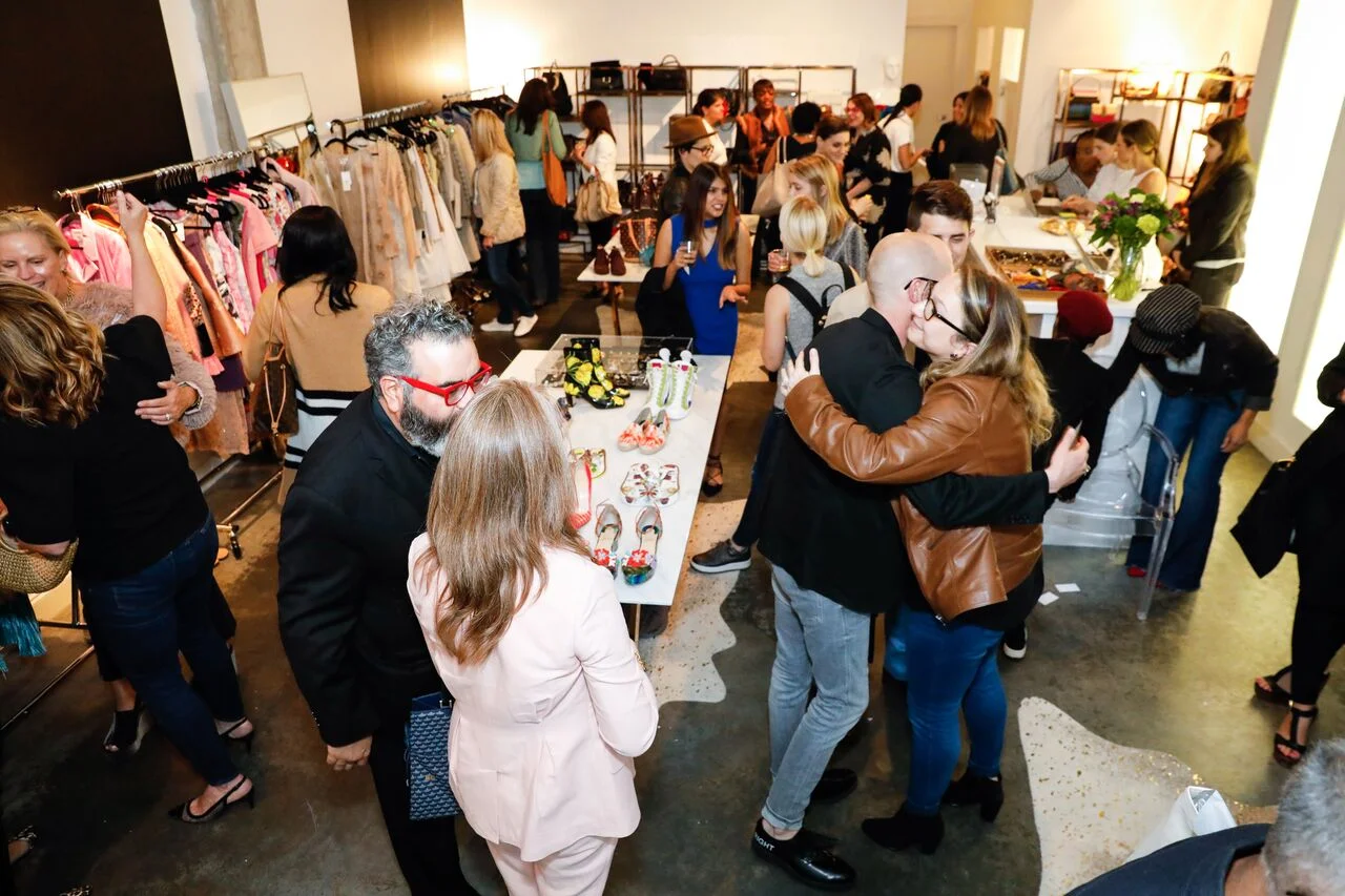 CatMax_Photography_Luxury_Garage_Sale-0914_preview.jpg
