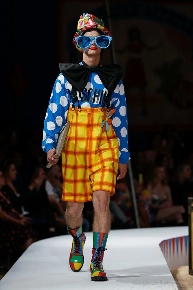 MOSCHINO SPRING 2019