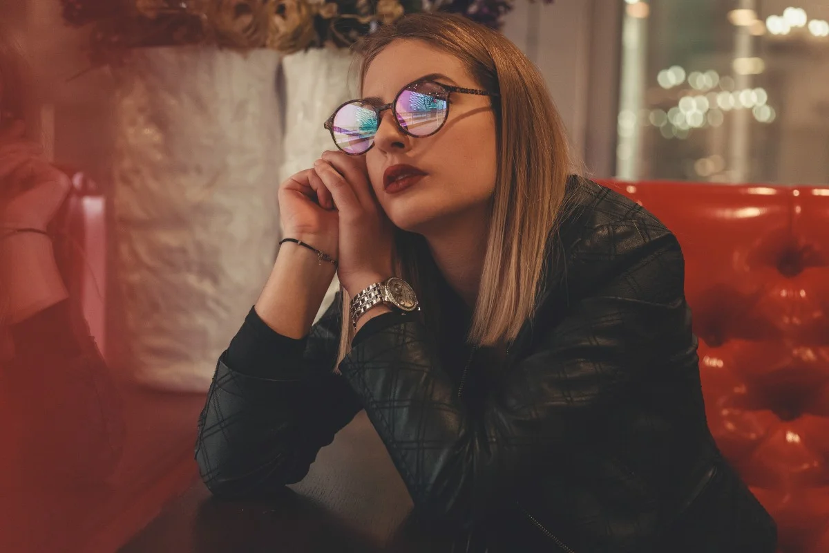 girl with glasses