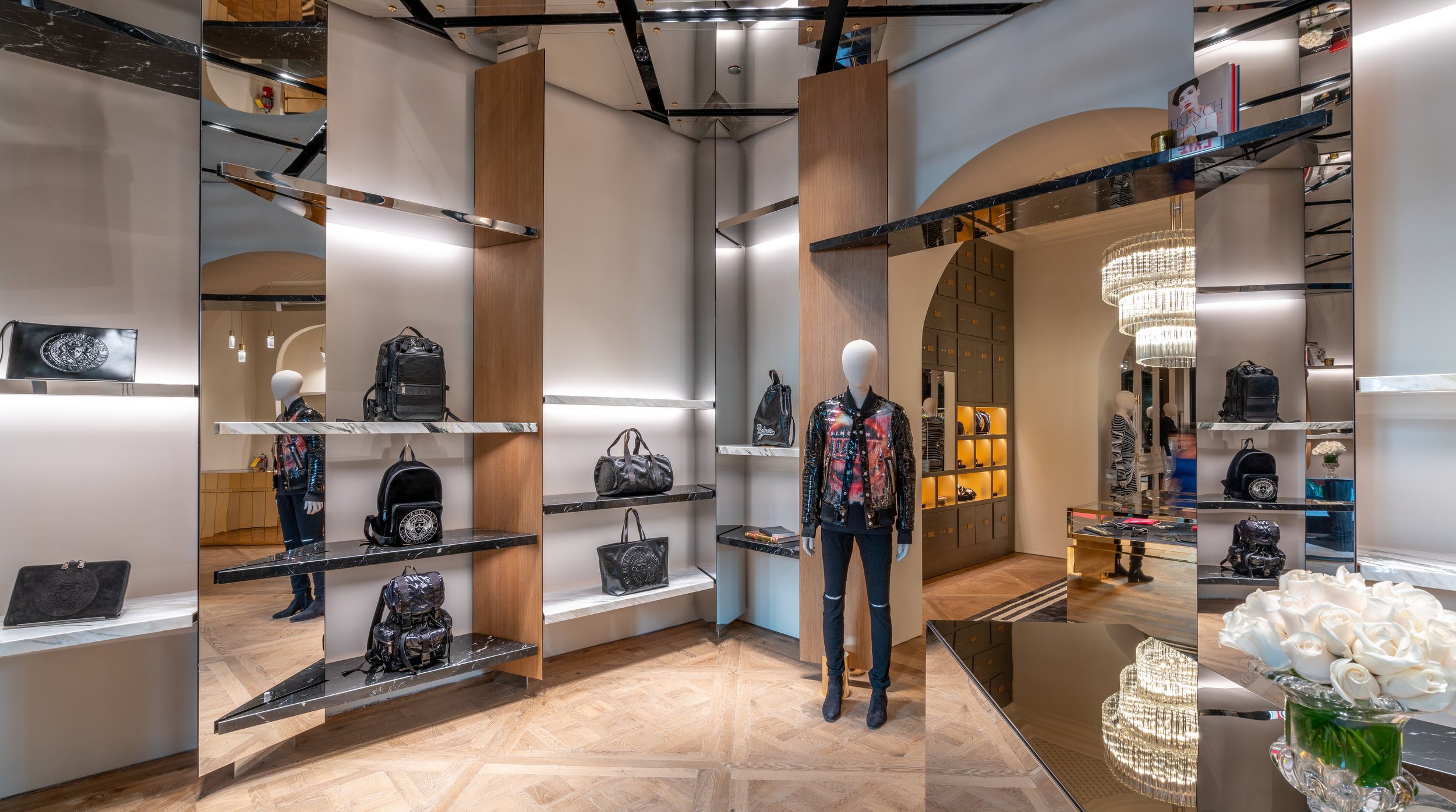 Ælte af skjold Balmain opens flagship store in Miami — fashion