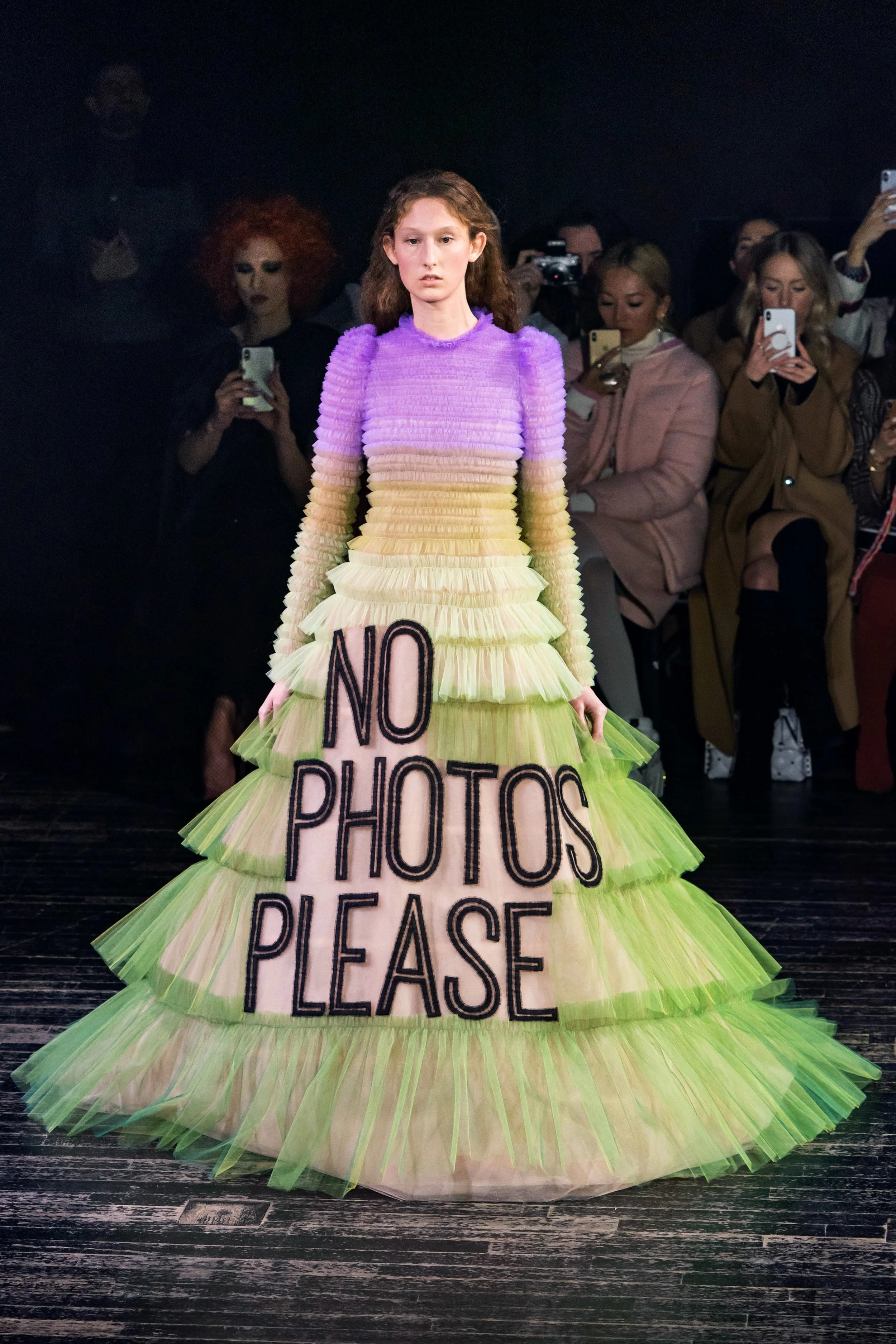 Viktor &amp; Rolf SPRING 2019 COUTURE