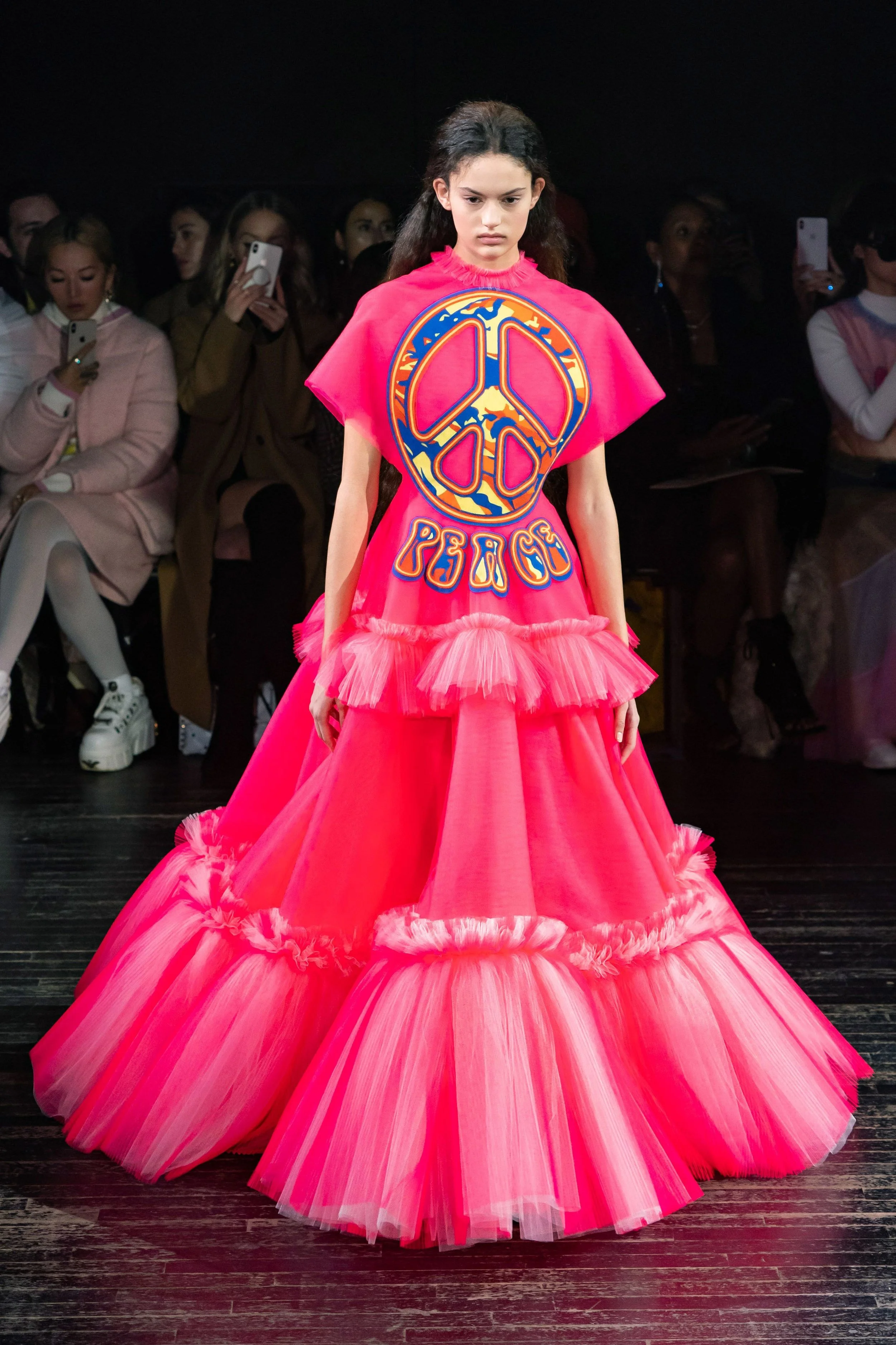 Viktor &amp; Rolf SPRING 2019 COUTURE