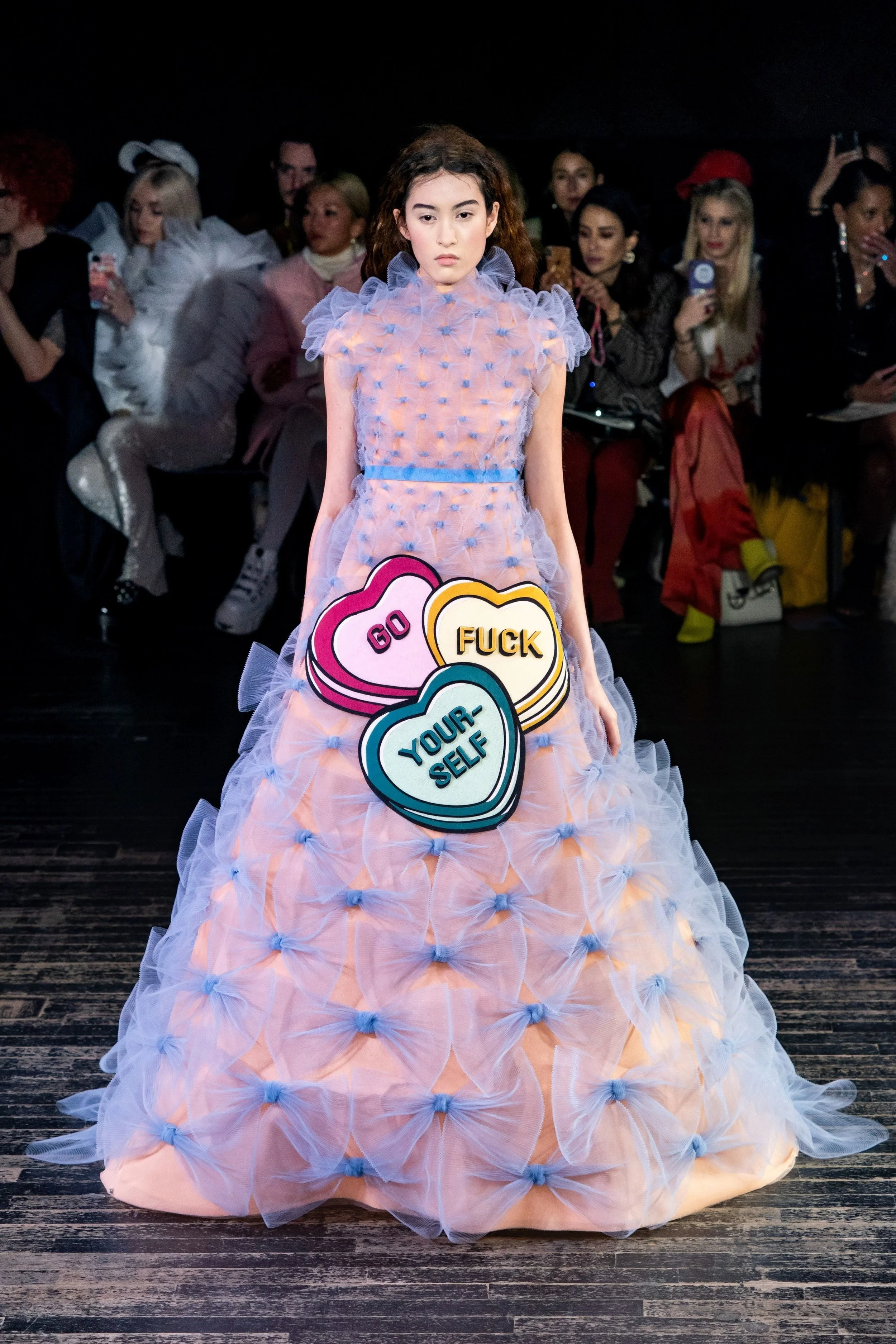 Viktor &amp; Rolf SPRING 2019 COUTURE