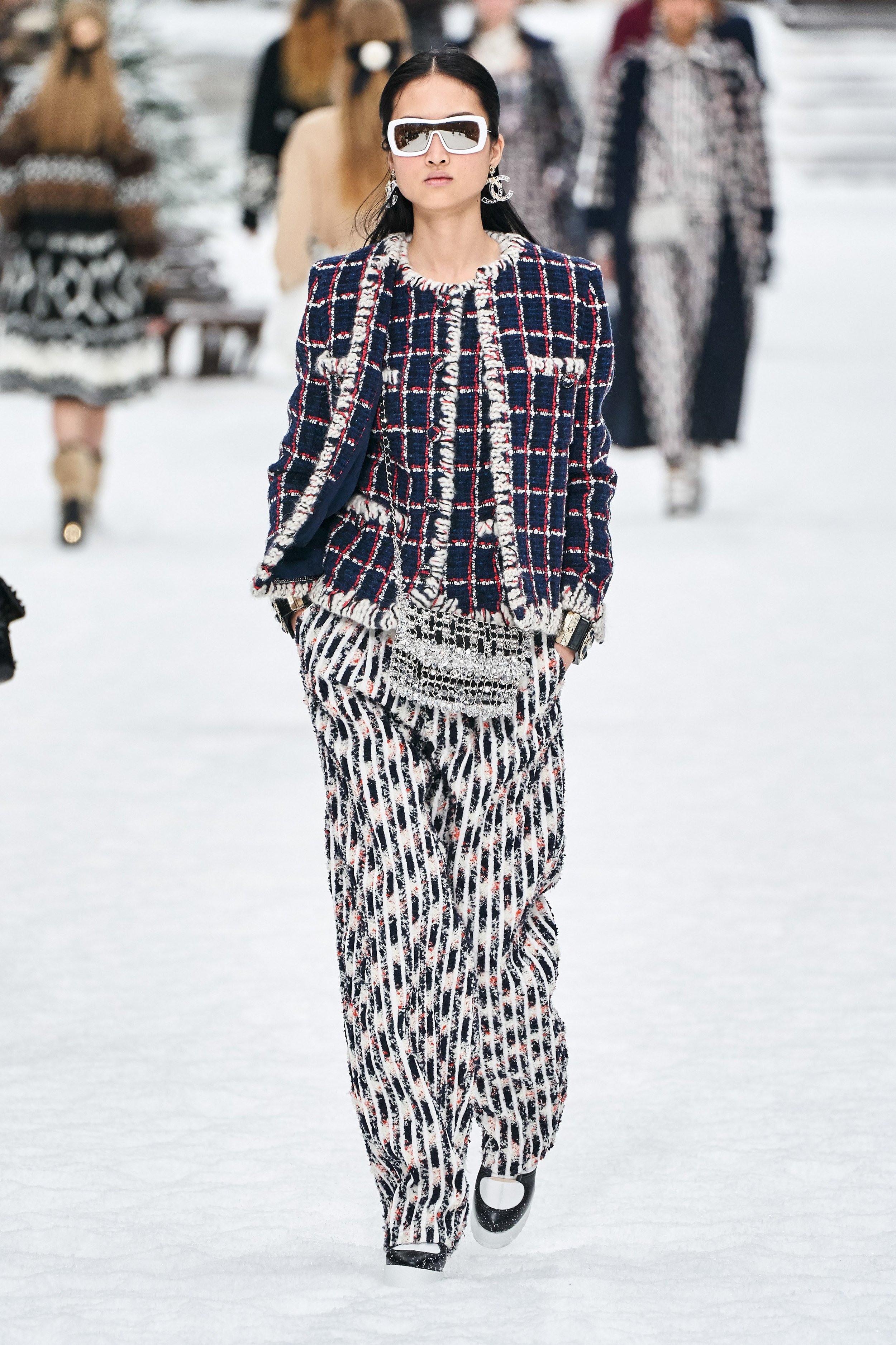 CHANEL Fall 2019 Ready-To-Wear