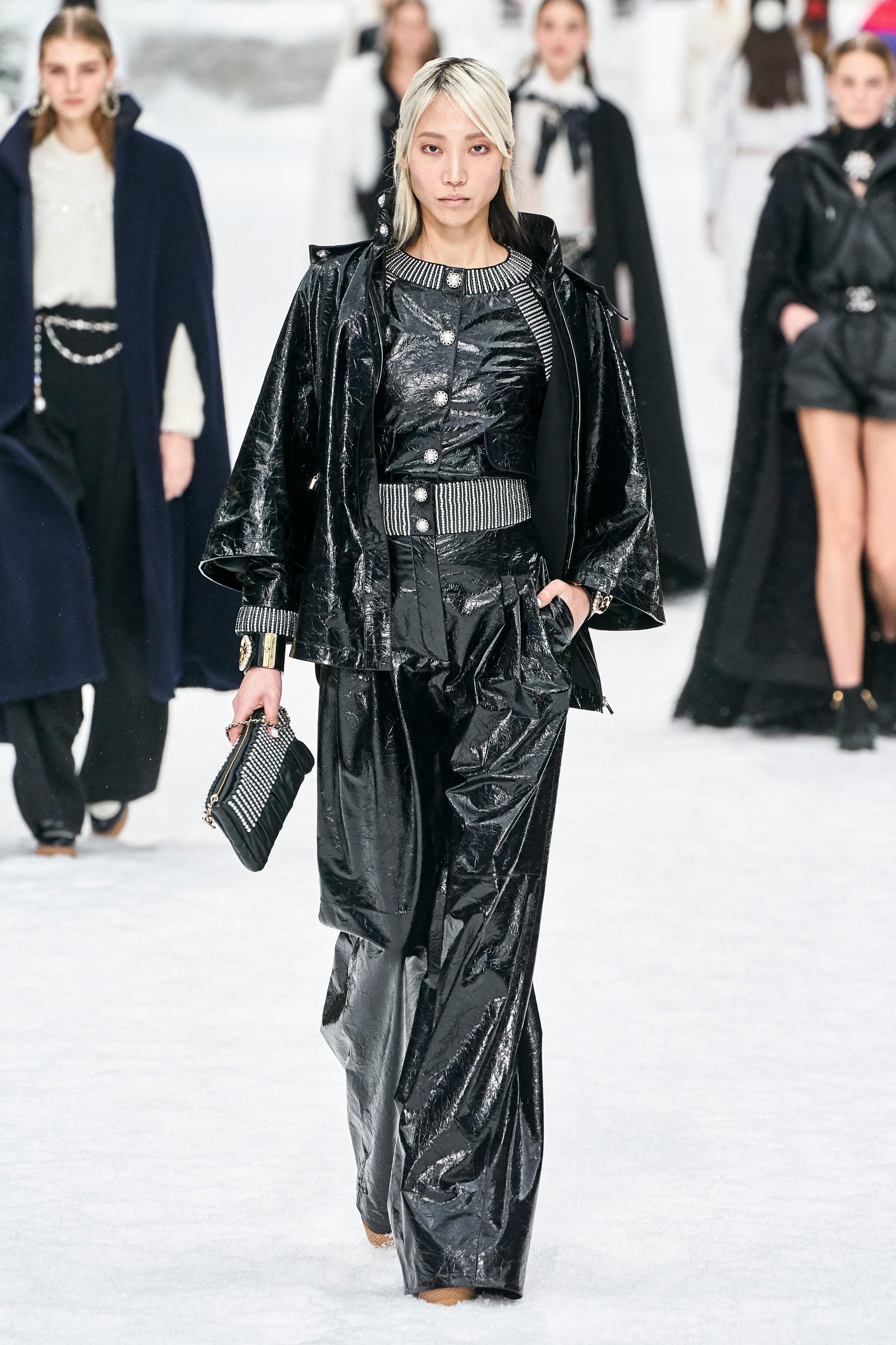 CHANEL Fall 2019 Ready-To-Wear