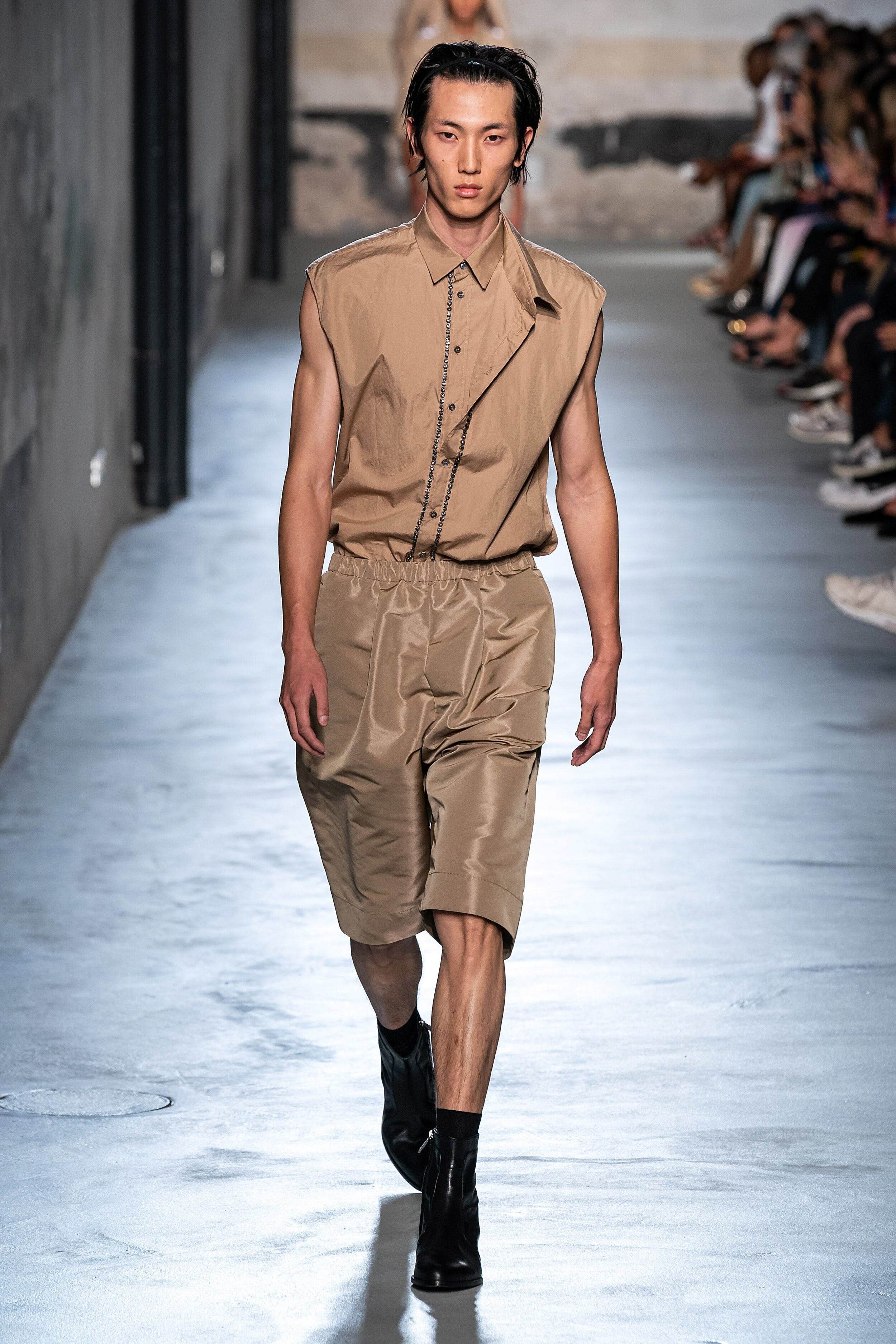 No. 21 SPRING 2020 READY-TO-WEAR