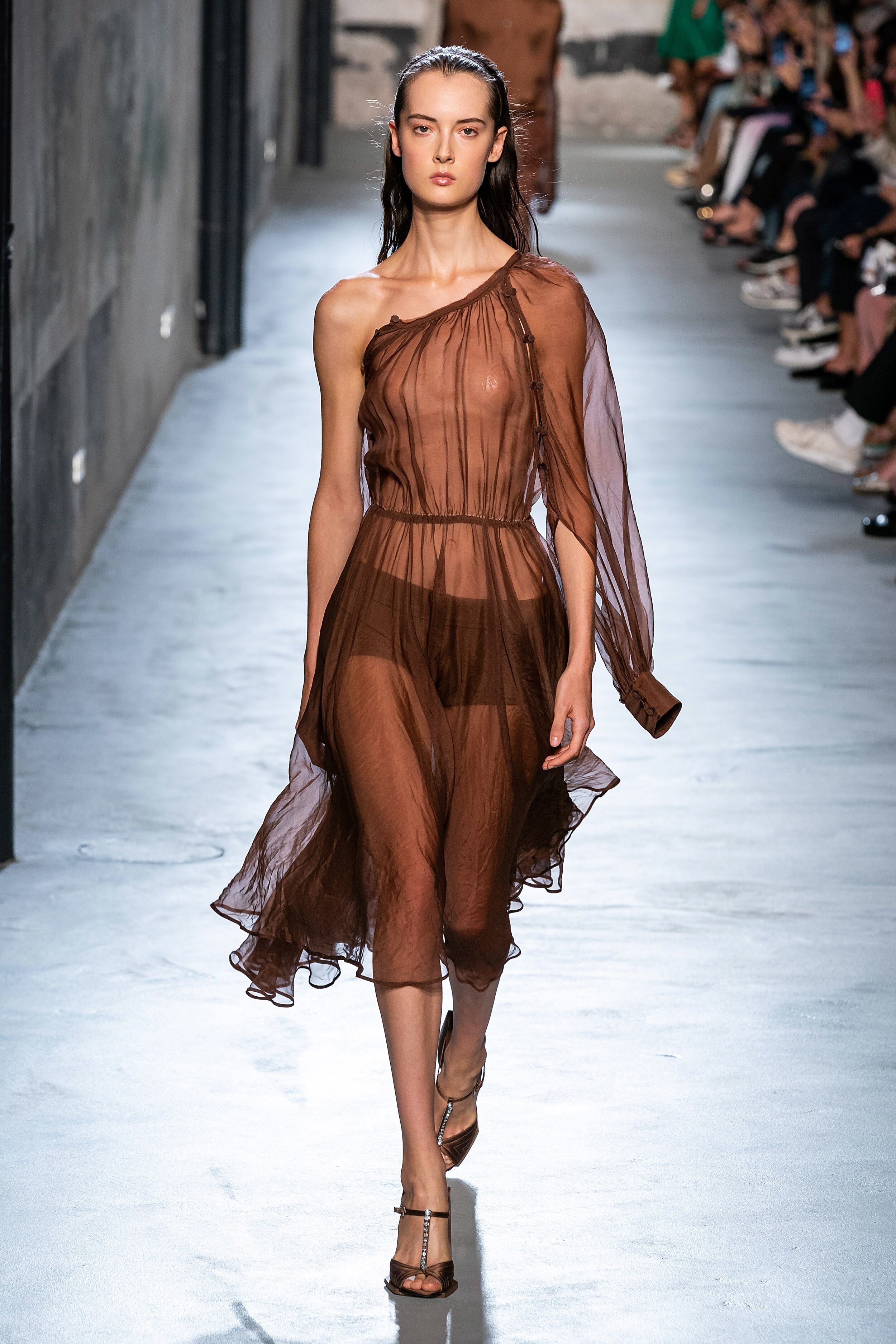 No. 21 SPRING 2020 READY-TO-WEAR