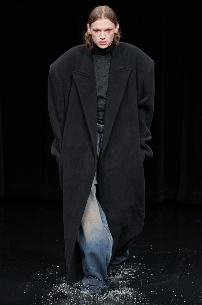 Balenciaga Fall 2020 Ready to Wear Vogue Fashionado