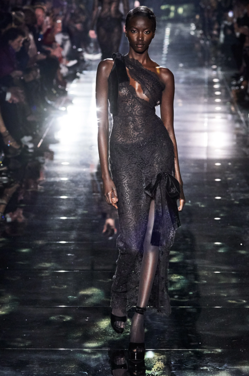 Tom Ford Fall 2020 Ready To Wear Vogue Fashionado