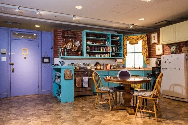 friends reunion experience fashionado