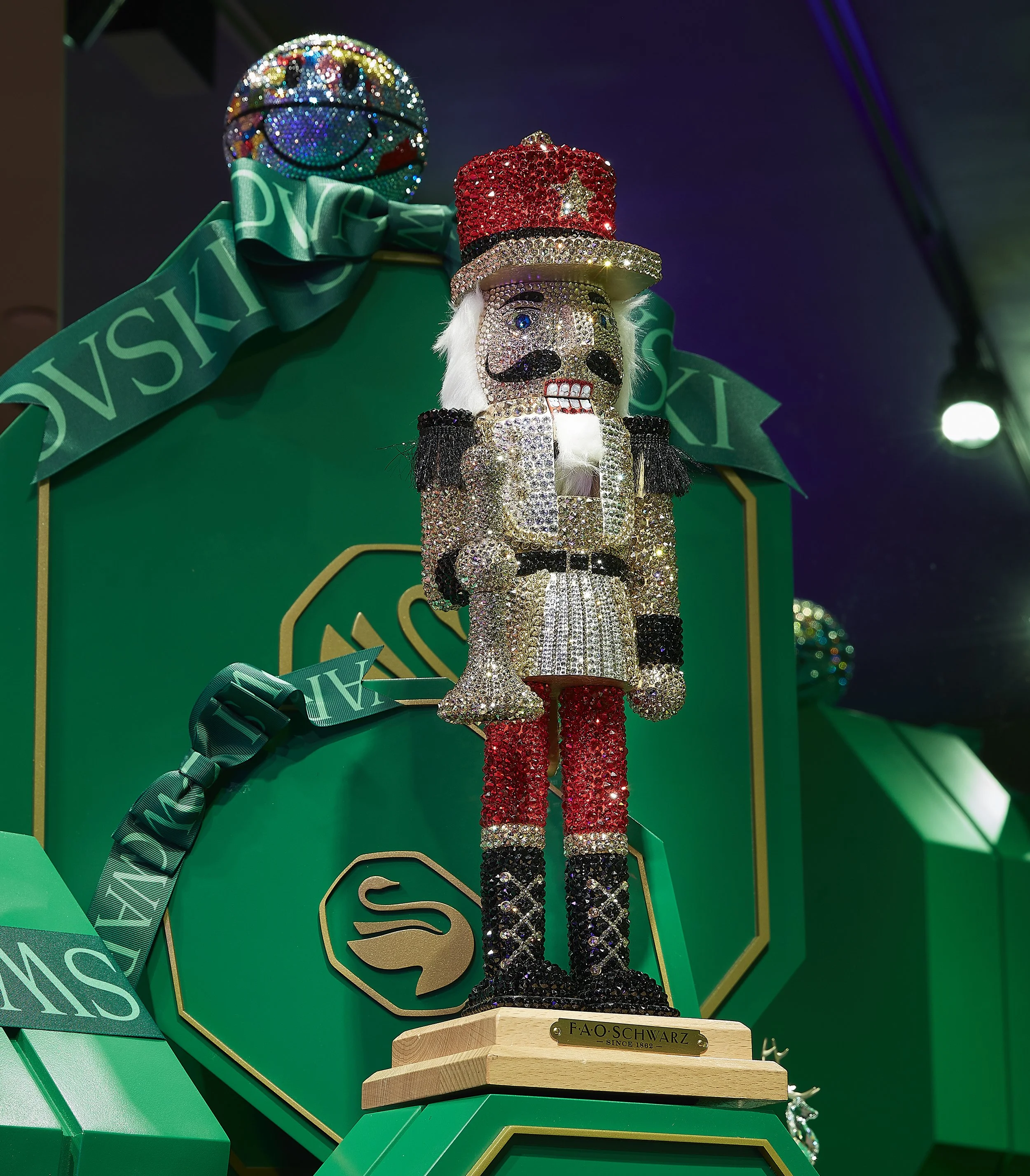 swarovski wonder toy soldier