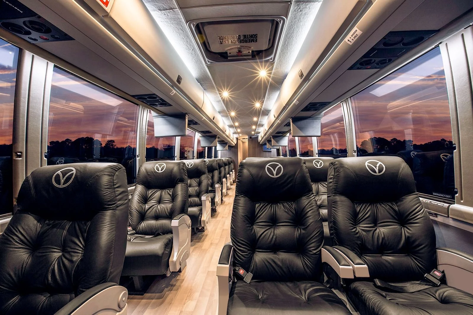 Luxury Coach Service Vonlane Rolls into Atlanta