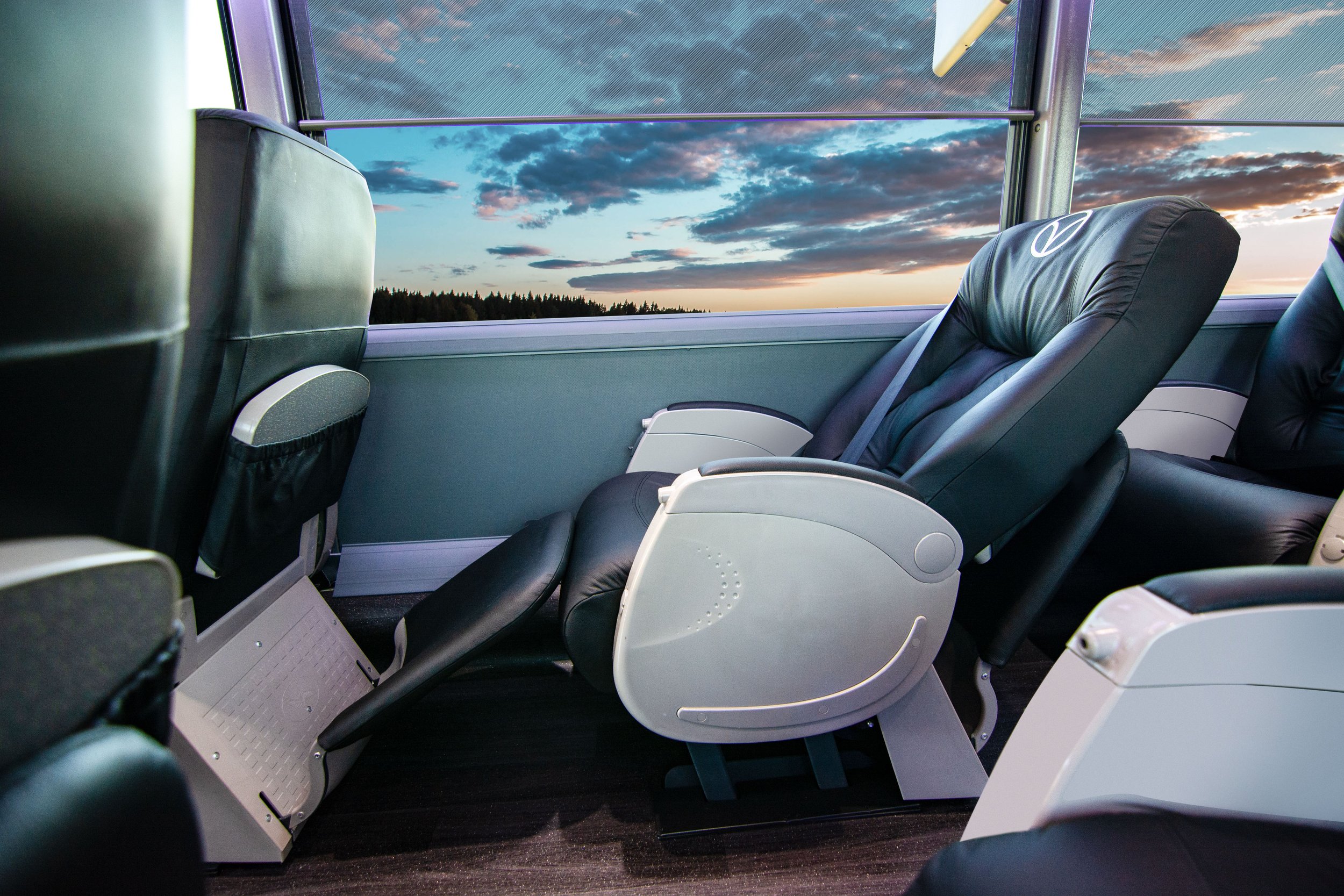 Luxury Coach Service Vonlane Rolls into Atlanta