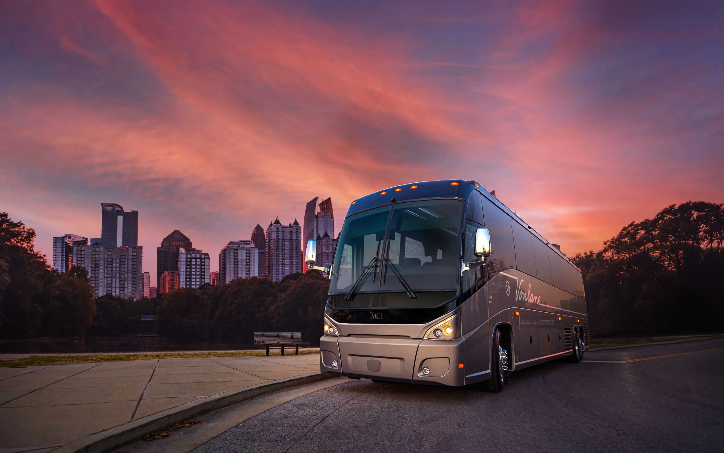 Luxury Coach Service Vonlane Rolls into Atlanta
