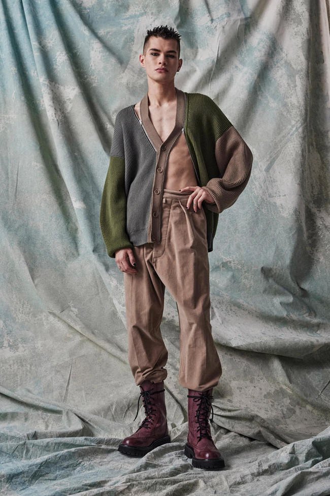 Louis-Vuitton-Spring-2023-Menswear-Collection-Runway-Style-Fashion-Tom-Lorenzo-Site  (21) - Tom + Lorenzo