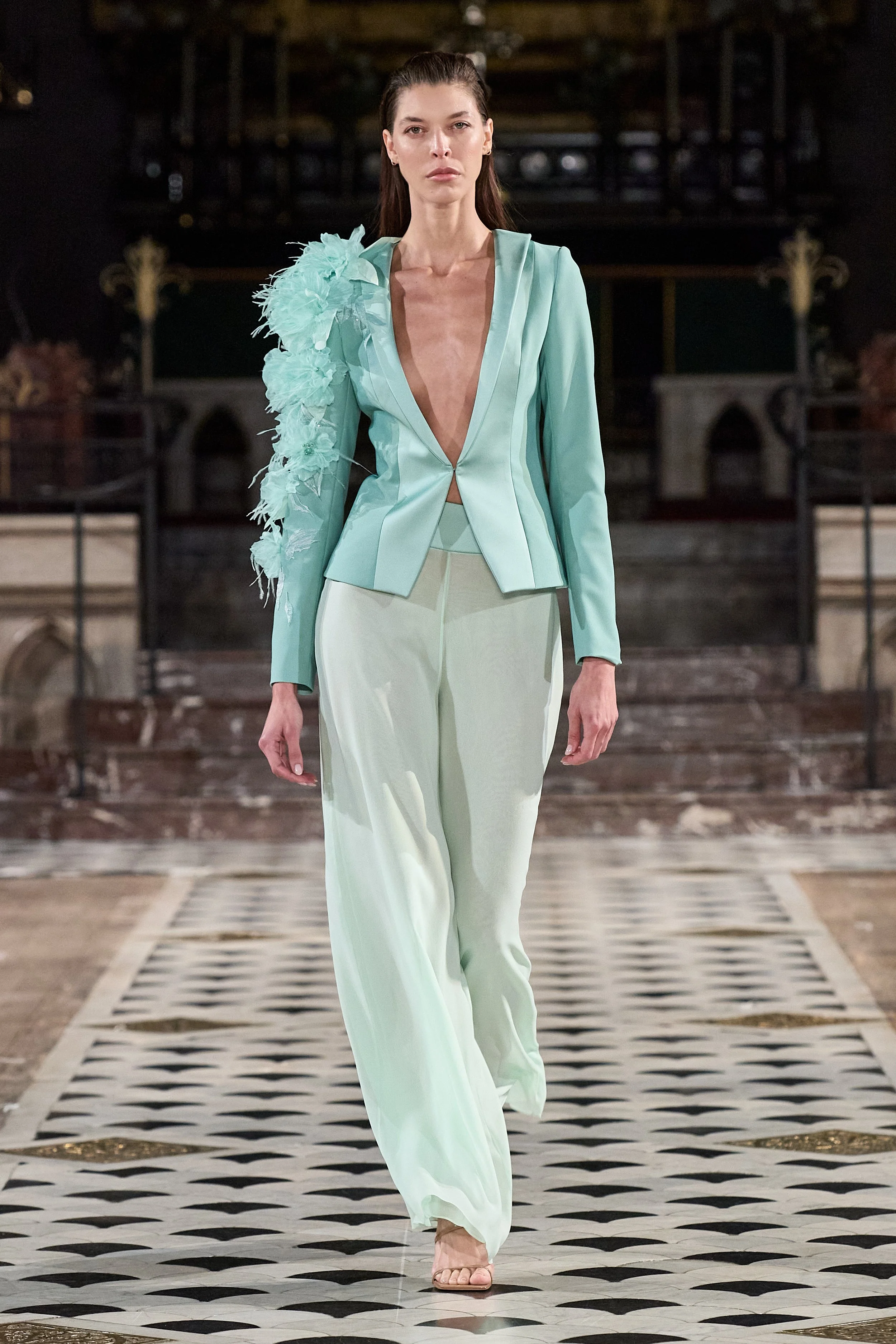LA MÉTAMORPHOSE SS23 Couture