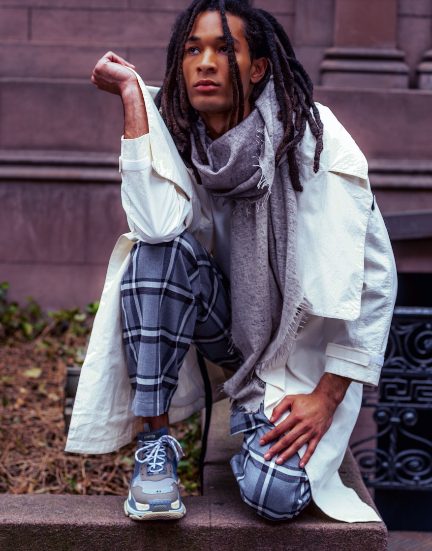 SARTORIA STUDIO X LORIS DIRAN Pre - Fall 2023 Cashmere Accessory Collection 