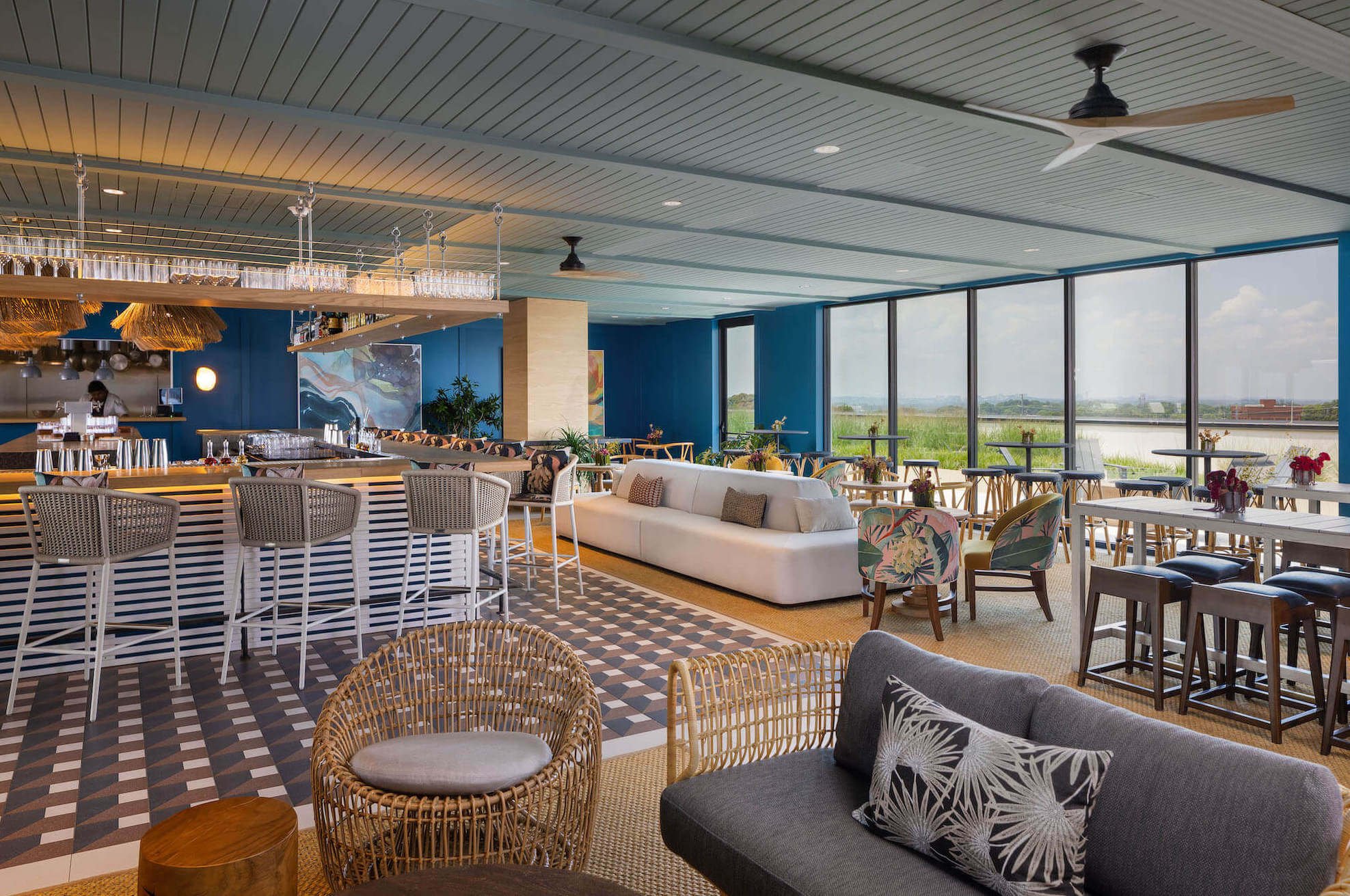 Restaurant L.O.A. at Rooftop L.O.A. Becomes Atlanta's Very Own Dining Destination