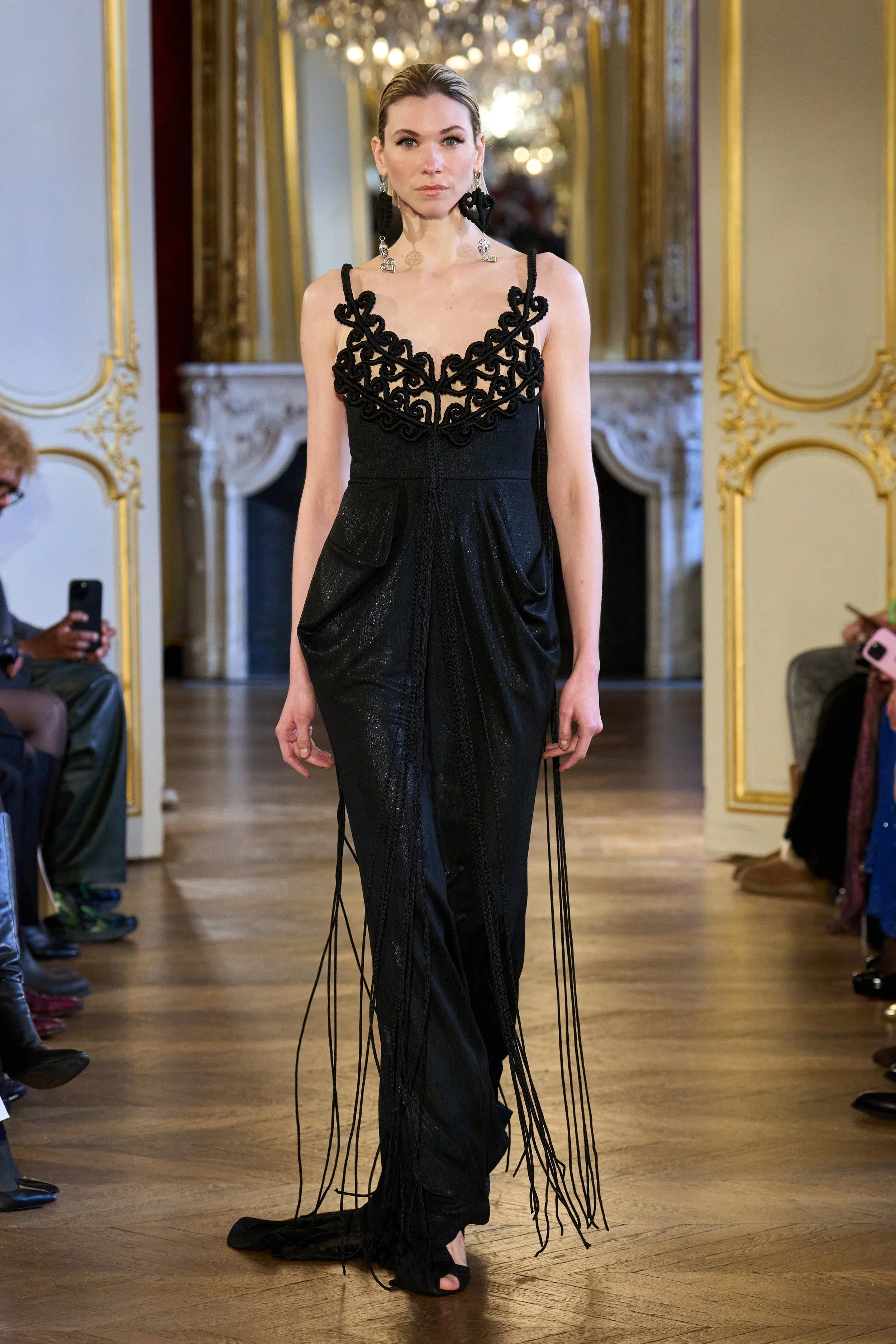 INCLOVER SS25 Couture  PFW 