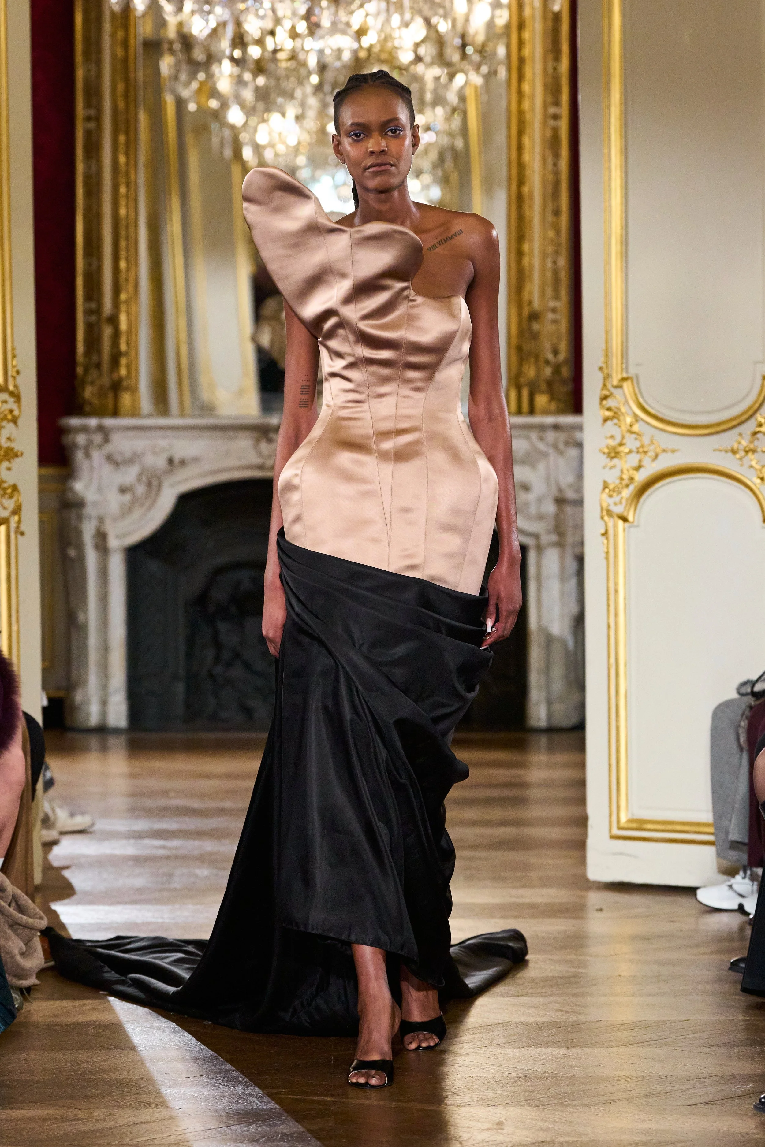 LENA ERZIAK SS25 Couture PFW