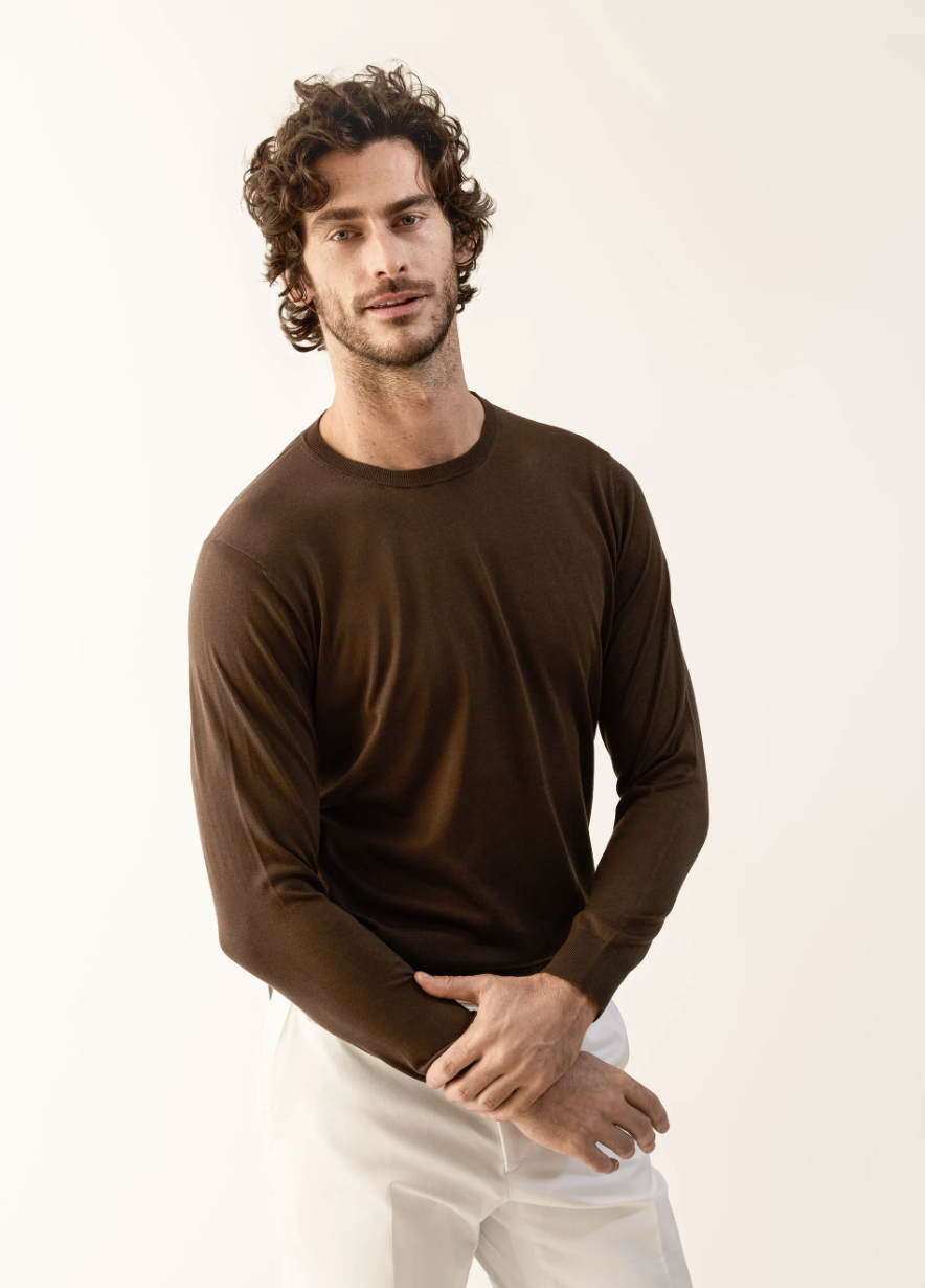 “Designer Frederick Anderson debuts his menswear line featuring premium leather, crochet, and modern tailoring.”