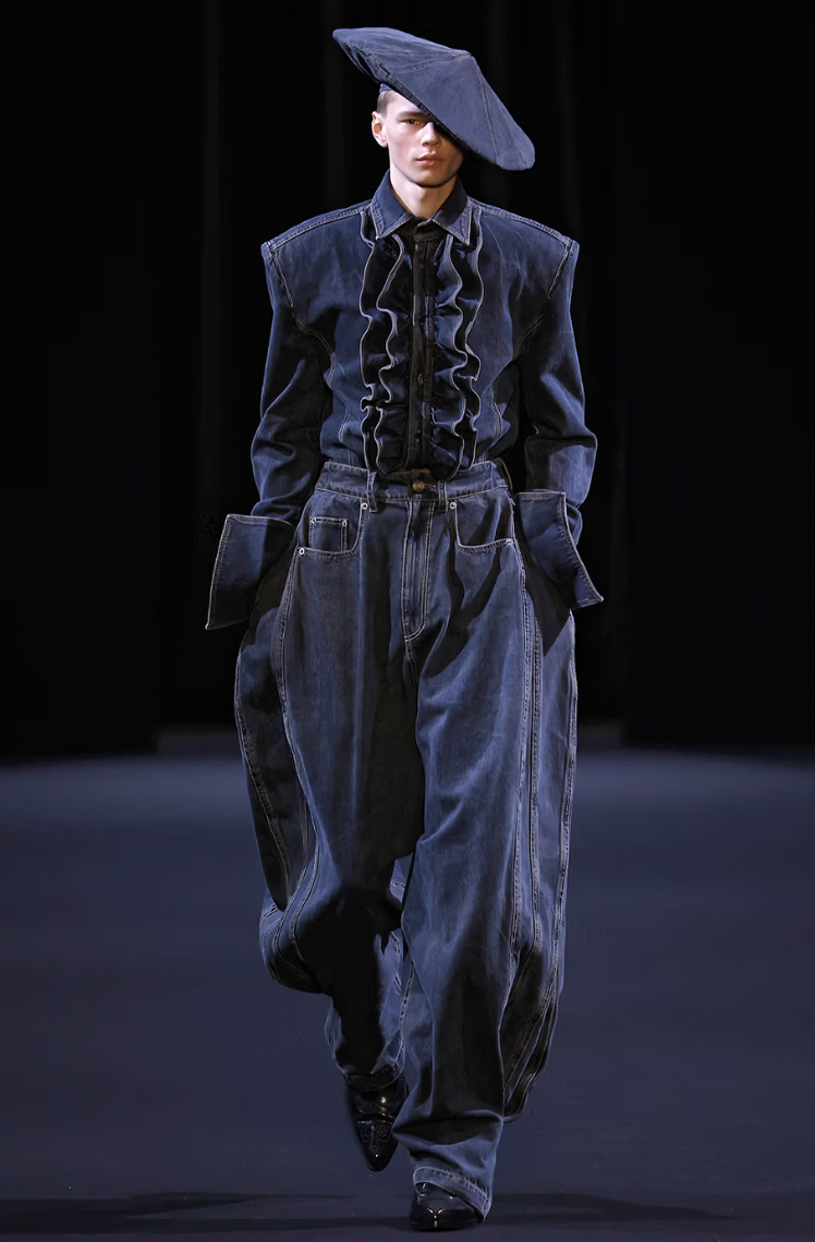 JUUN.J FW26 Redefines the Tuxedo With Volume, Leather, and Racing-Grade Attitude