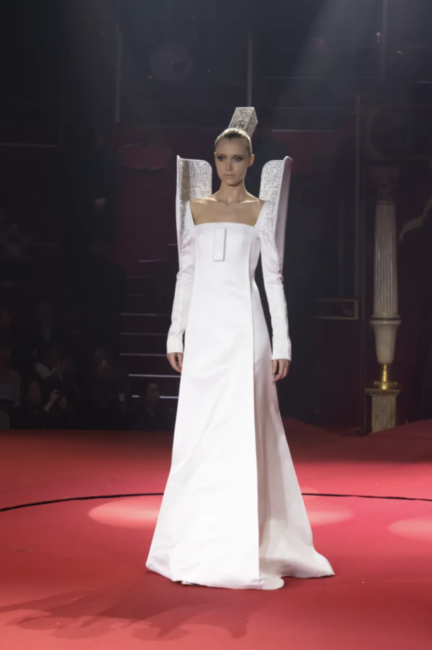 Stéphane Rolland Haute Couture Paris | Cirque d’Hiver Show Review