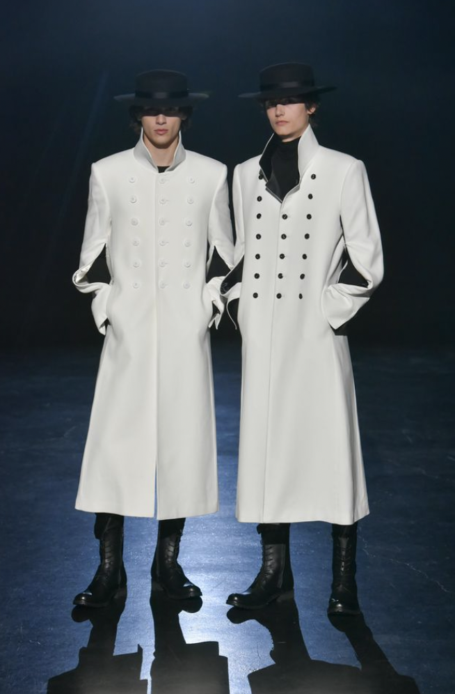 NYFW RYNSHU 40th Anniversary: Bold Monochrome Mastery