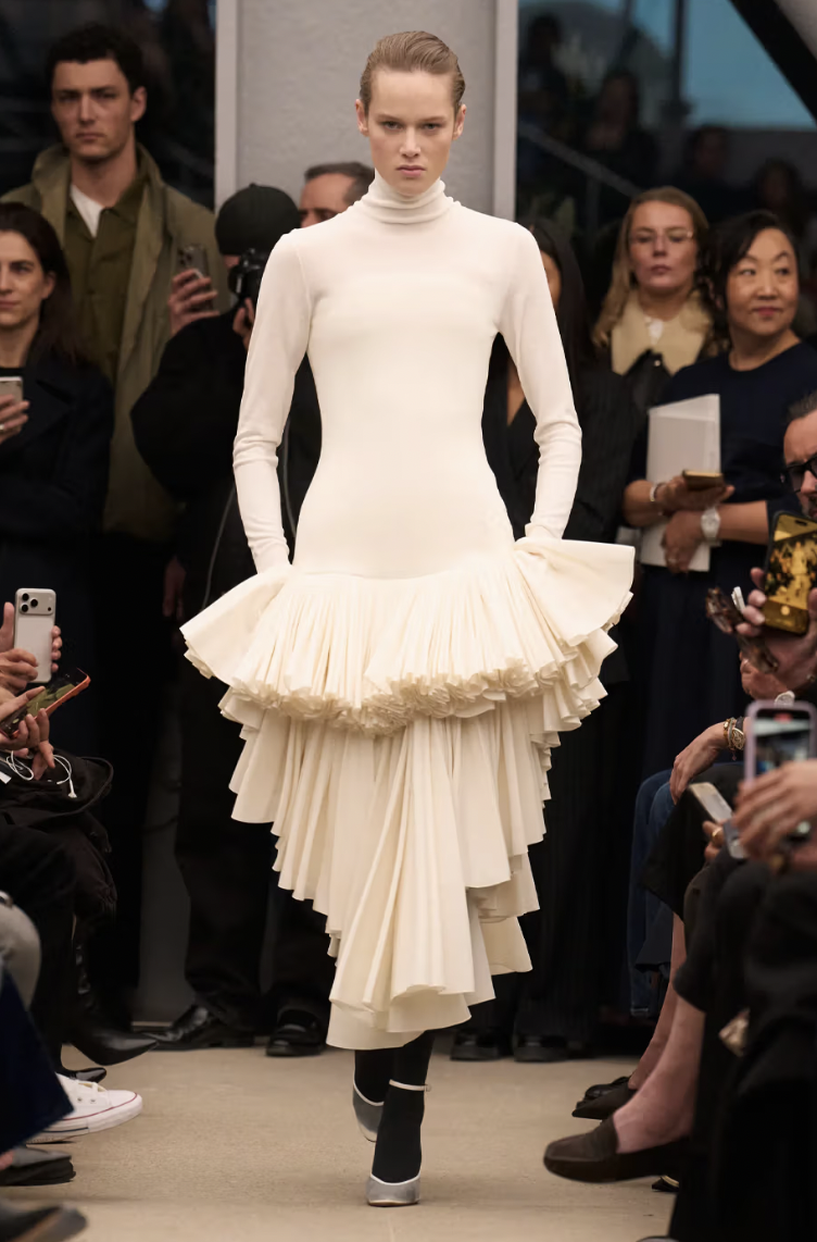 Pieter Mulier’s Final Alaïa Show Stuns Paris Fashion Week