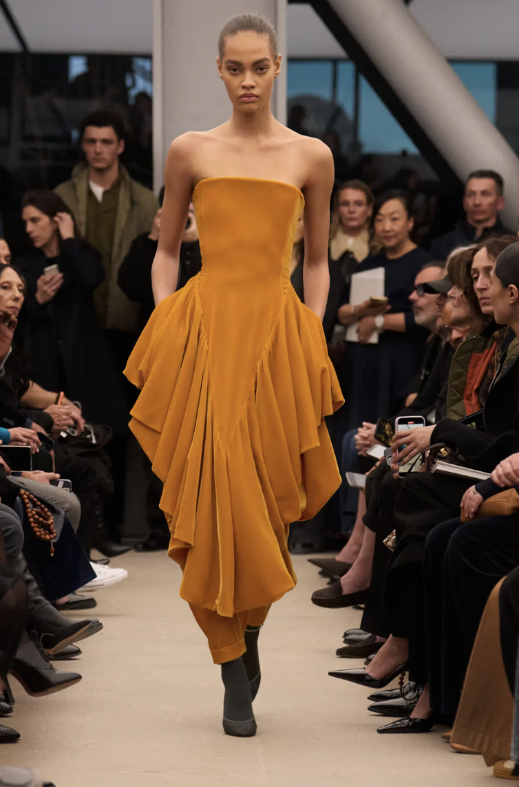 Pieter Mulier’s Final Alaïa Show Stuns Paris Fashion Week