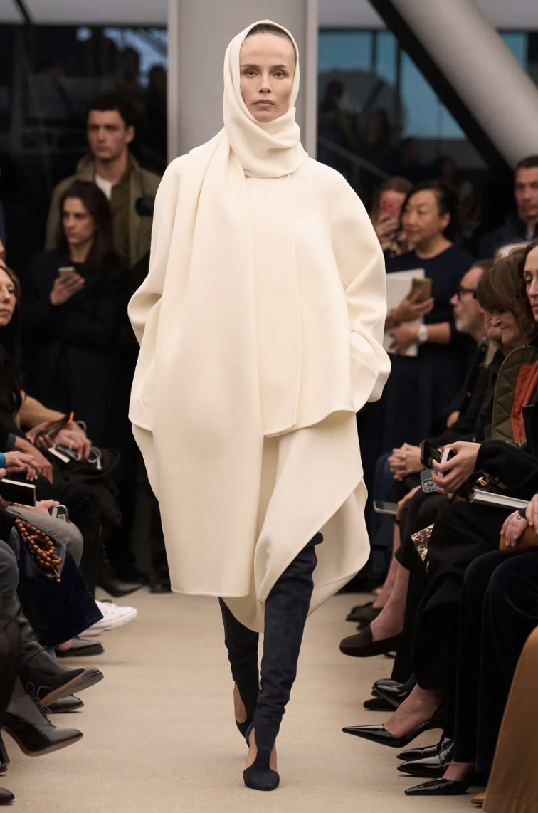 Pieter Mulier’s Final Alaïa Show Stuns Paris Fashion Week