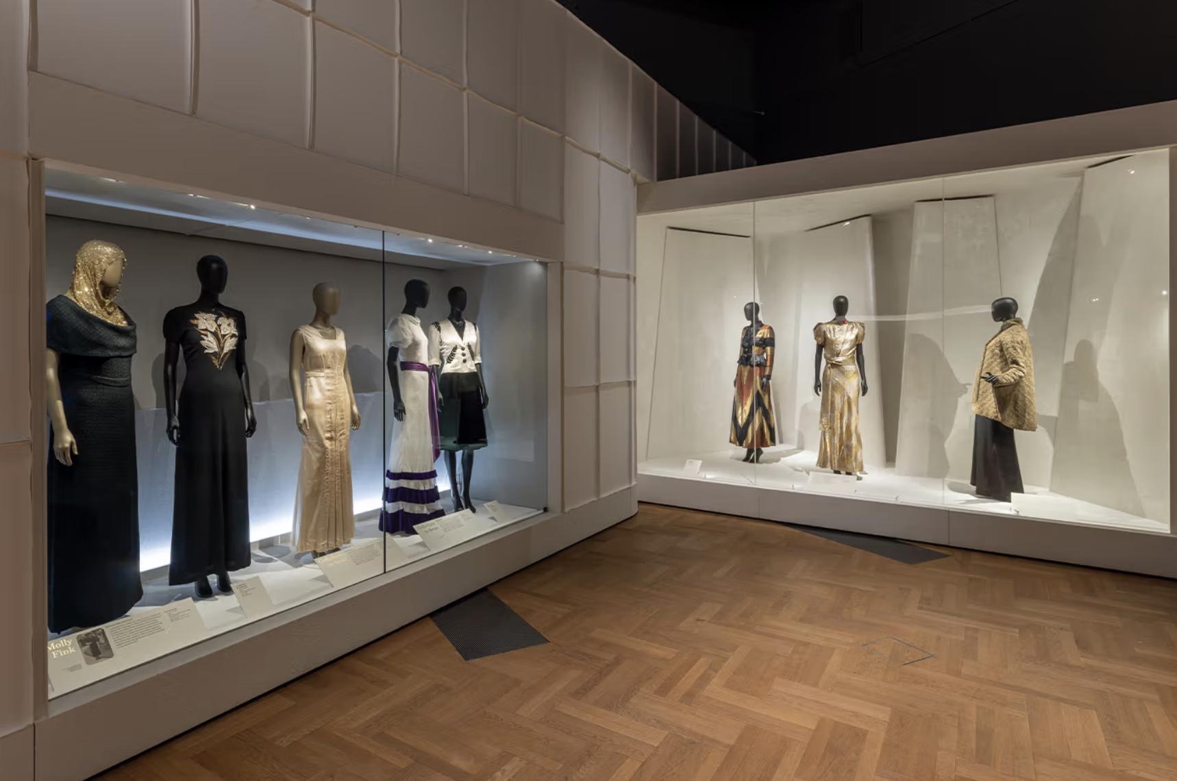 Schiaparelli Exhibition at V&amp;A London Now Open: Fashion Becomes Art Retrospective
