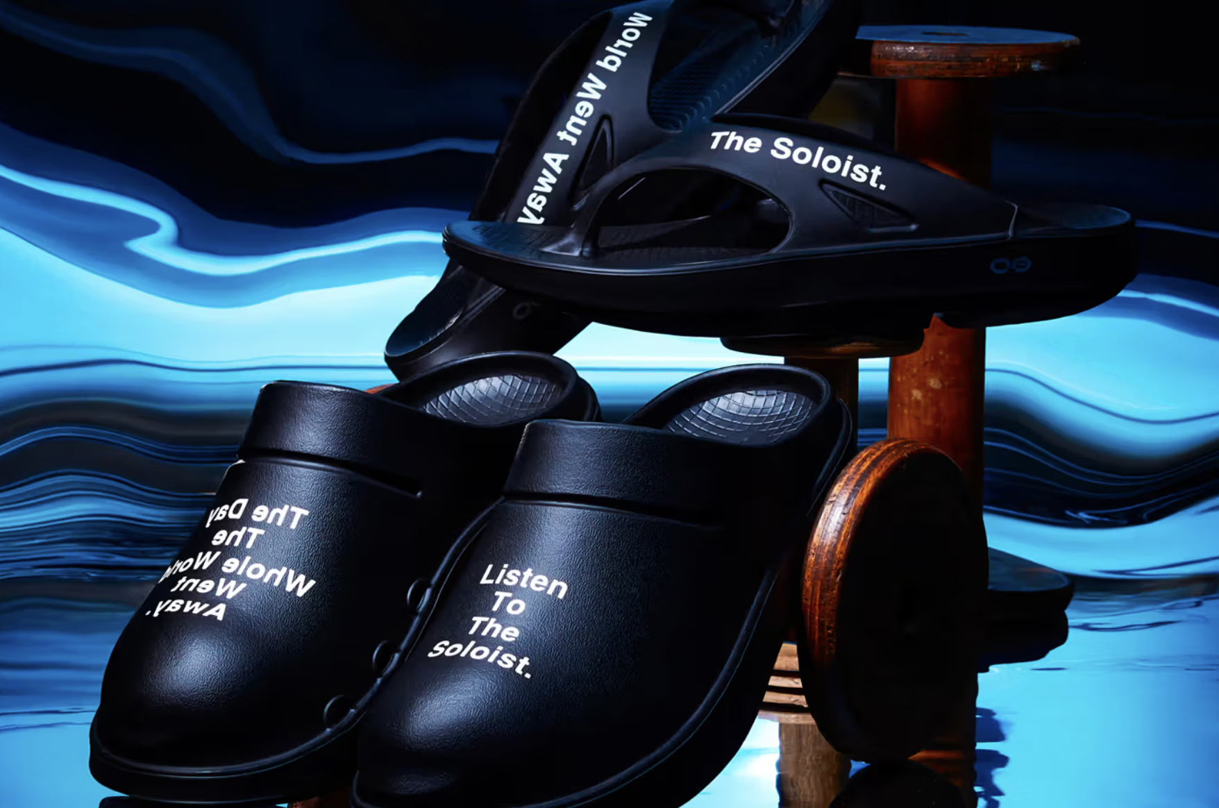 TAKAHIROMIYASHITATheSoloist. X OOFOS Footwear