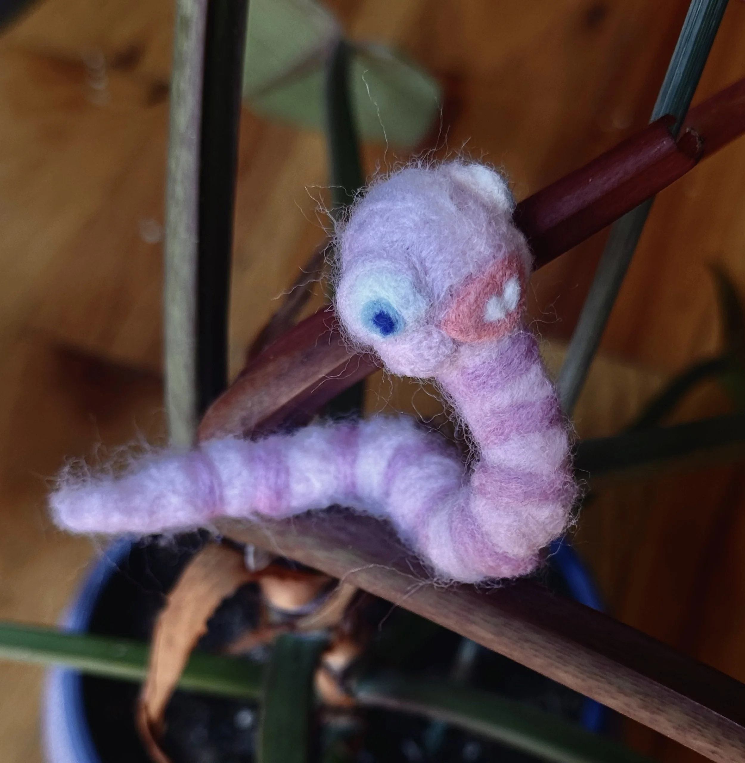 shinmoonfeltedfriend3.jpg