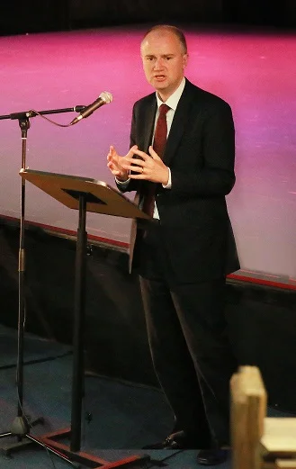 Leeds City Council chief executive Tom Riordan addressing Unity's AGM 