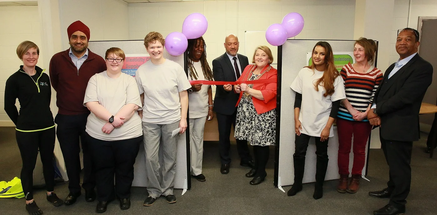 The Lord Mayor of Leeds, Cllr Jane Dowson (centre right), cuts the ribbon at the new incubator, supported by Unity Homes and Enterprise chief executive Ali Akbor (centre) and iota Business co-founder Cristine Wilson (centre left) 