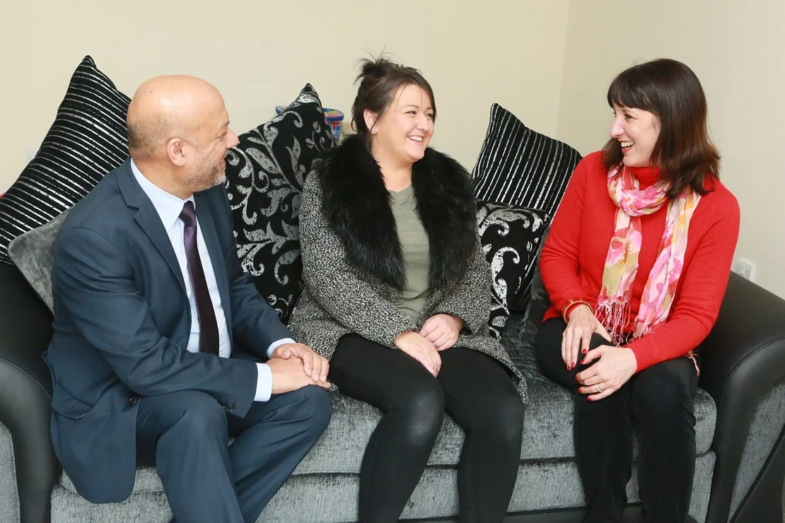 Leeds West MP Rachel Reeves (right) and Unity Chief Executive Ali Akbor with resident Rachael Donoughue in her new home