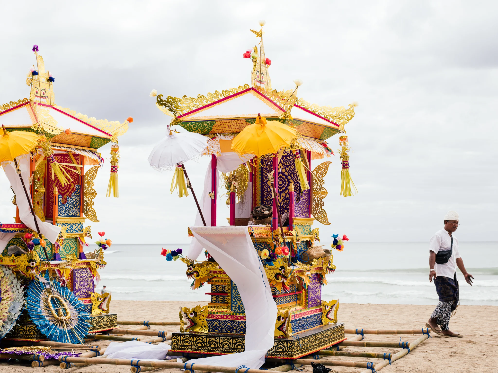 Funeral by the Beach, Indonesia