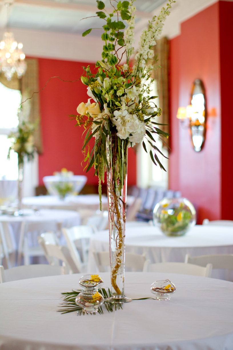 Winyah Indigo Hall - Flower Arrangements