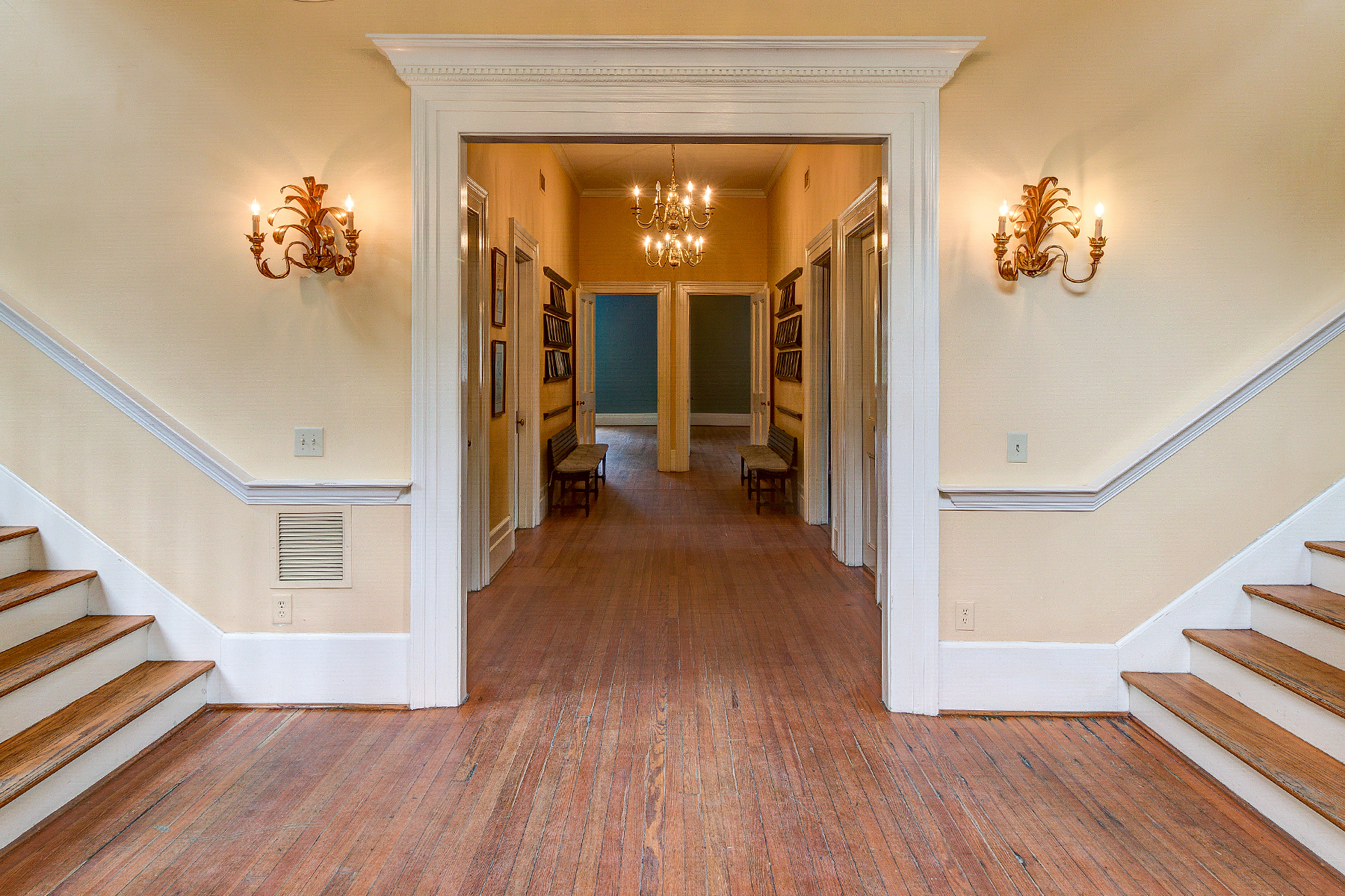 Winyah Indigo Hall - Entry View