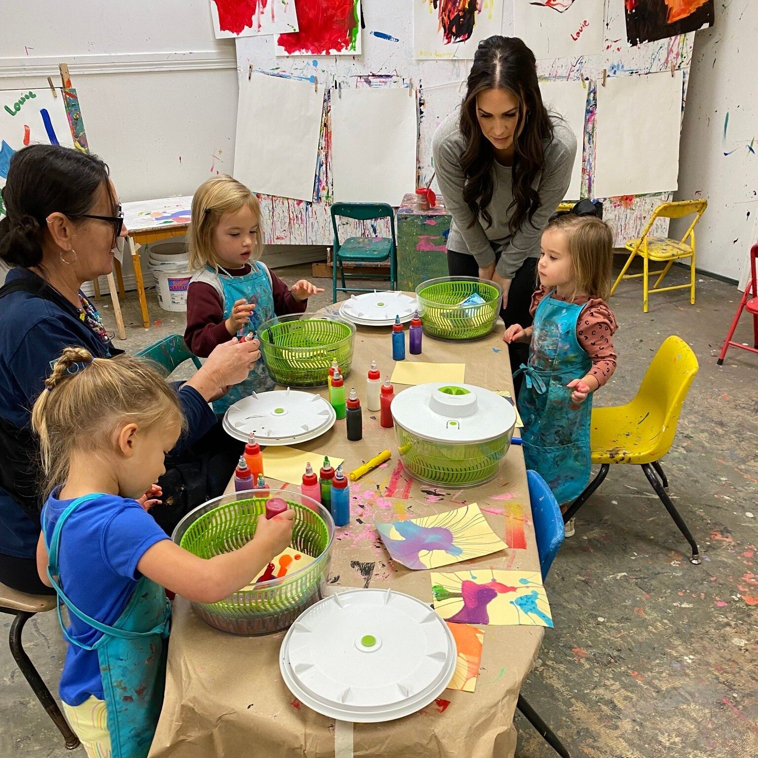 It's ARTCLUB time! 

Come play this Saturday. 9-11:30AM ages 2+ 🤩
Sign up under Children's Classes on our site.