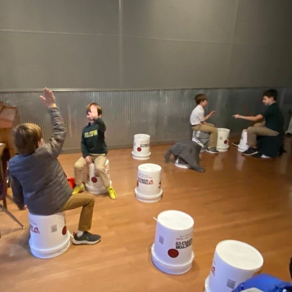 Bucket Drumming for grades 2-6 begins Monday! 
This percussion class is SO. MUCH. FUN.

Sign up under Children's Classes in bio 😎