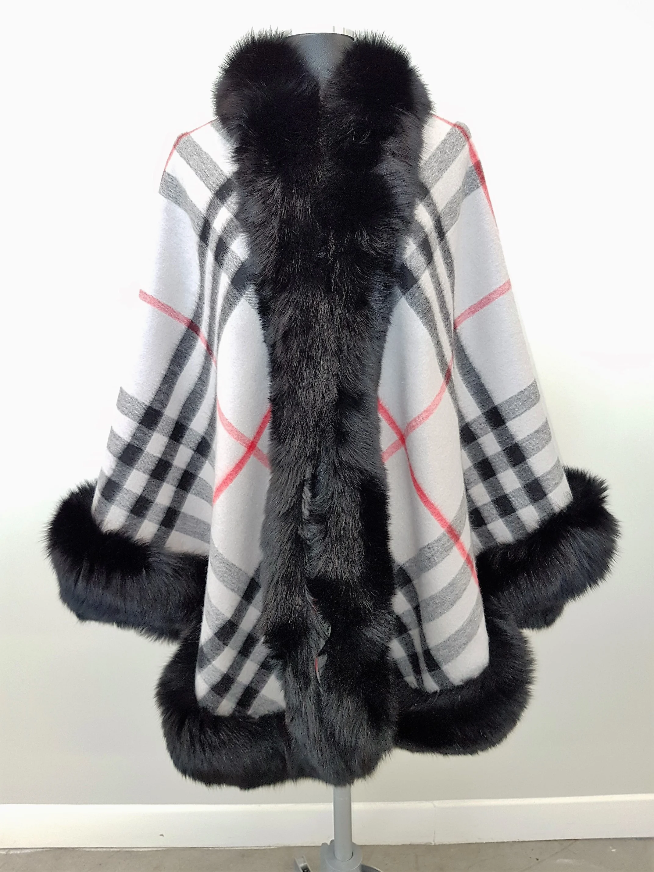 BLACK CHECKER.jpg