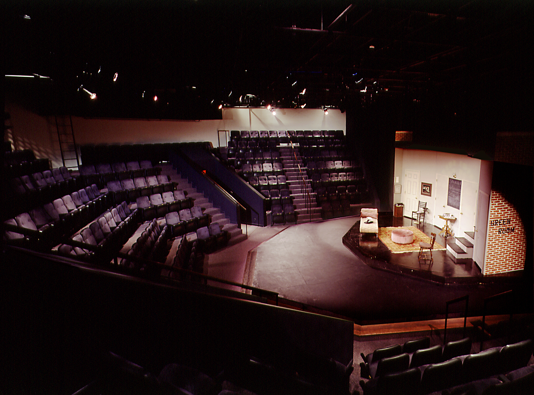 Web-Theater.jpg