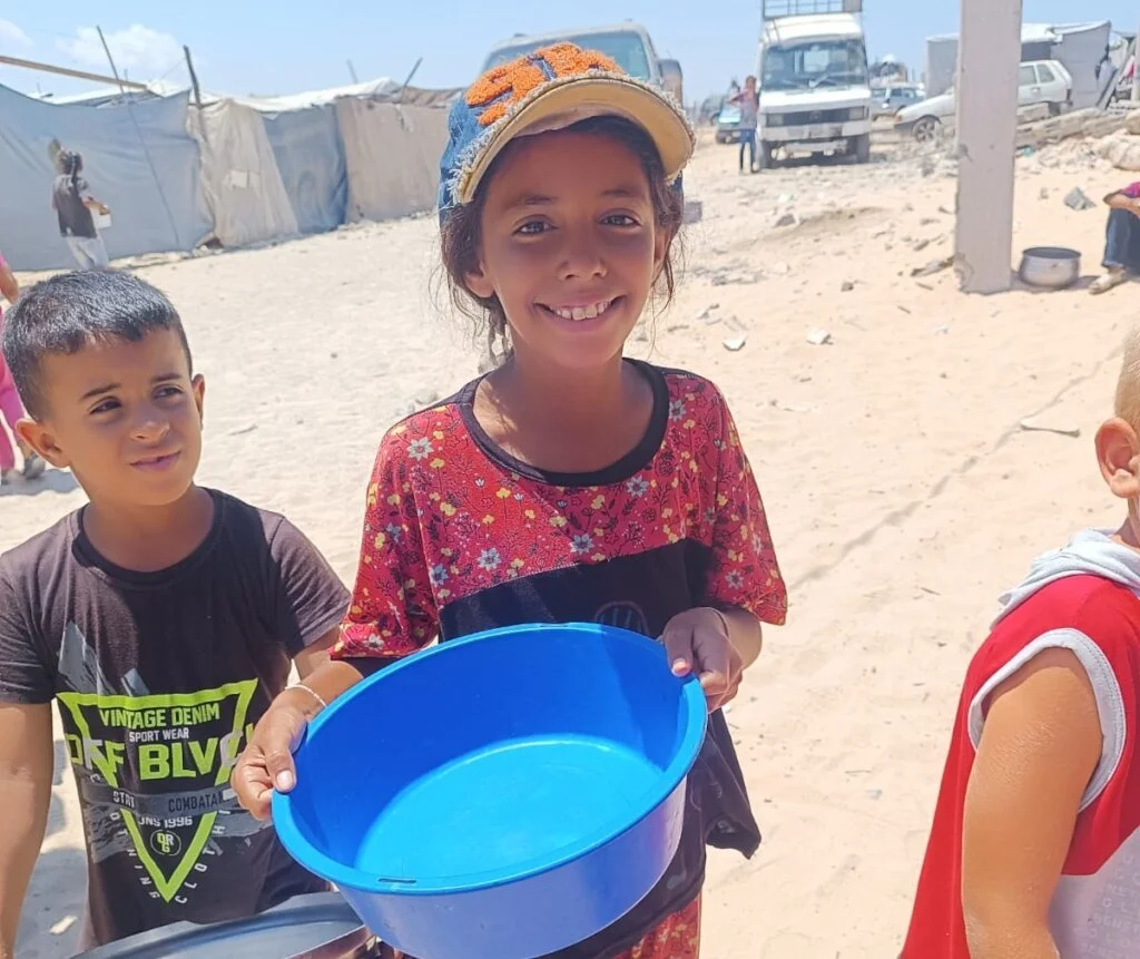 Feeding families amidst war