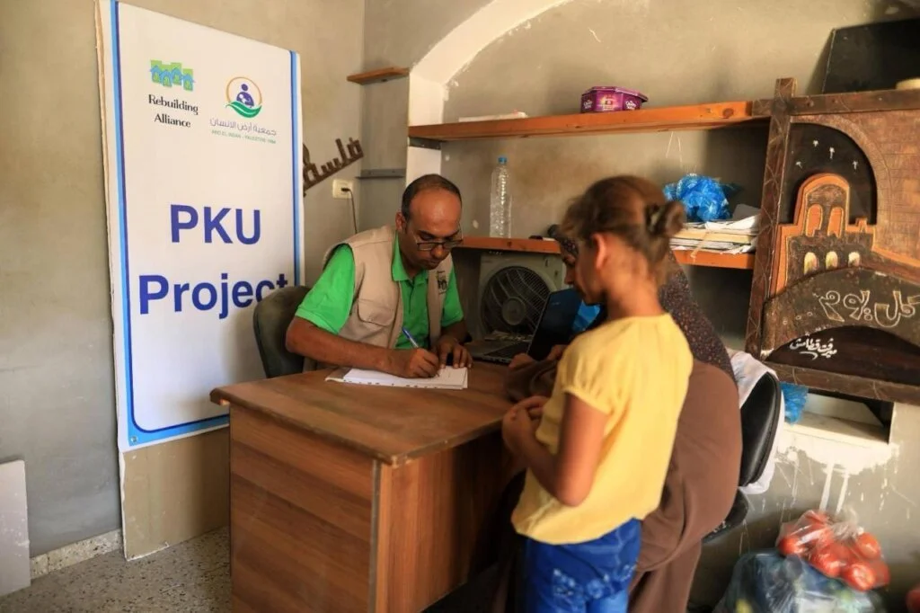 Food parcels to restore health