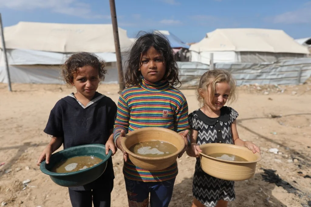 Your support helps the Bisan Association feed families in Gaza