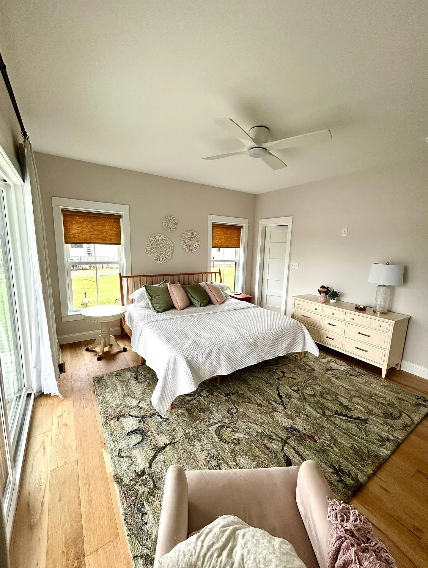 We build the house &mdash;&mdash; you make it a home. 
Loving how this cozy, sunlit bedroom came together in a new home we&rsquo;re finishing up!

#capecharles#esva#coastalliving#homebuilder#newhome#contractor#cozyspaces#customhomes
