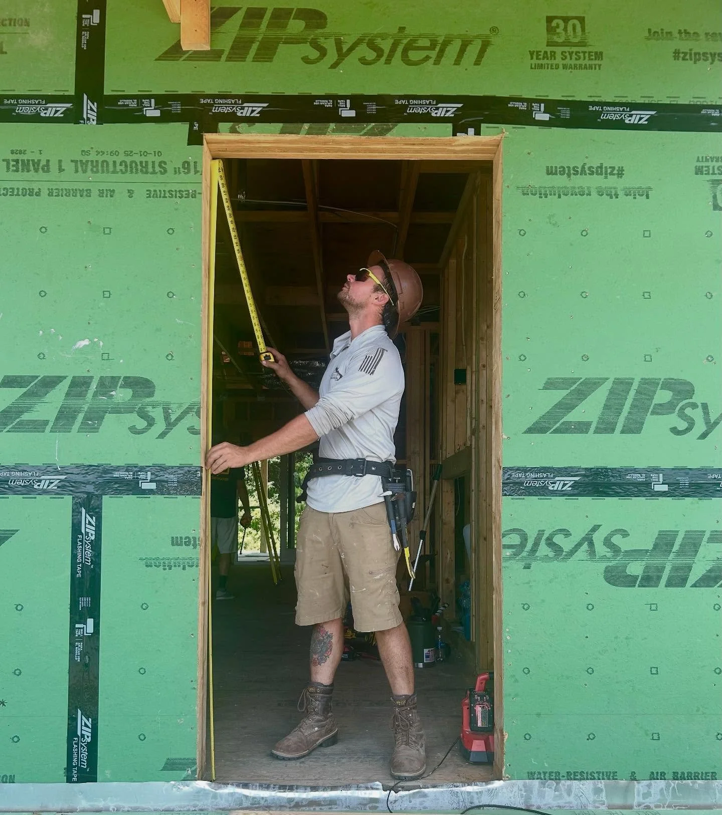 Measure twice, build once. 
Aden&rsquo;s out here making sure your home is built right the first time. 

#esva#northamptoncounty#contractor#newhome#customhome#qualitycraftmanship#newhomebuild