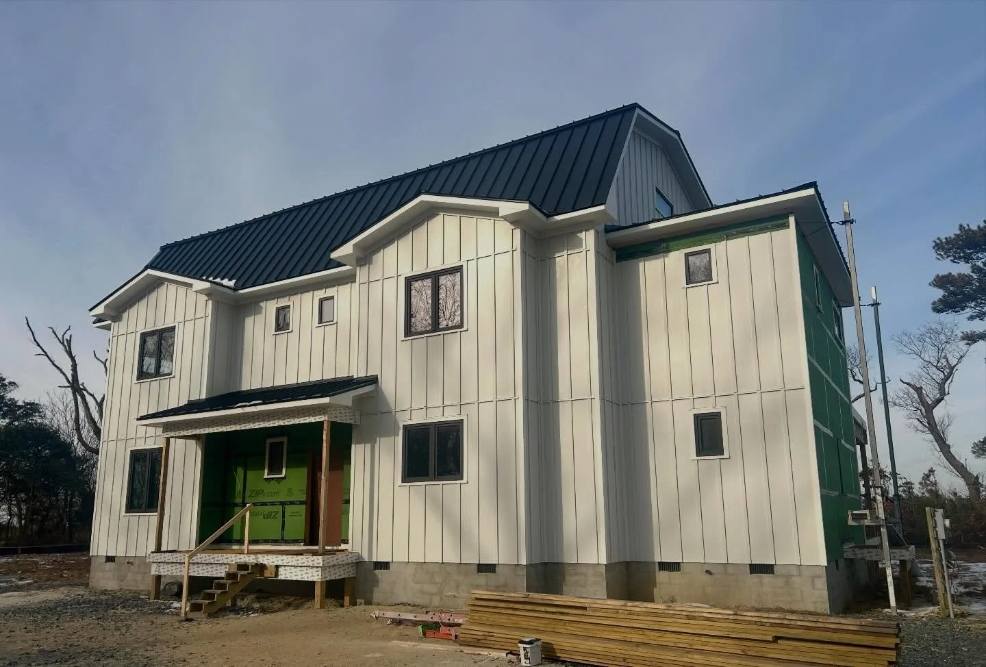It&rsquo;s been a minute since we shared this build&hellip;and wow, what a difference. It&rsquo;s almost unrecognizable now, right? 
What parts of our builds would you like to see more of?

#contractor#newconstruction#homebuilder#customhomes#esva